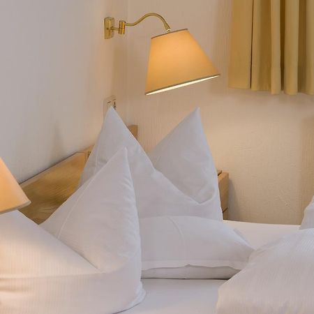 טימנדורפר שטרנד Hotel Parkfrieden מראה חיצוני תמונה